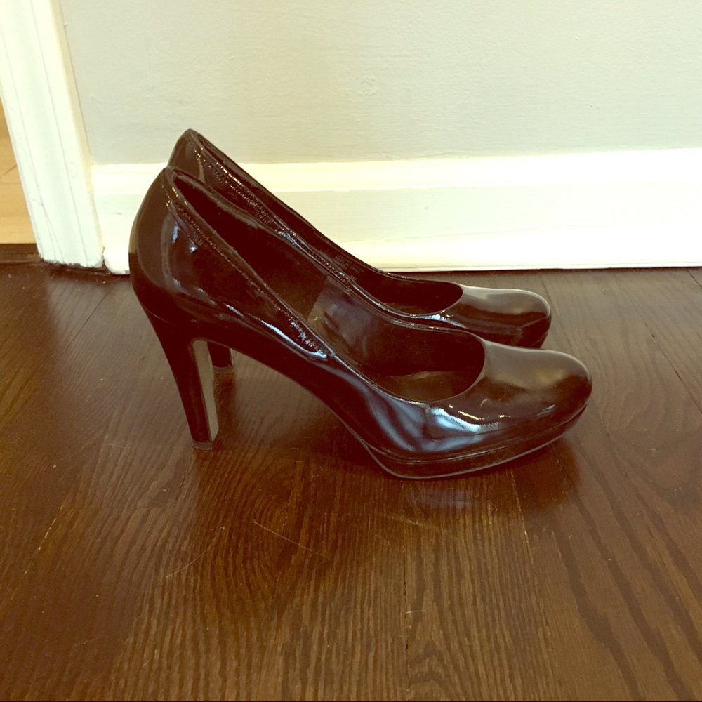 Franco Sarto patent leather platform heels